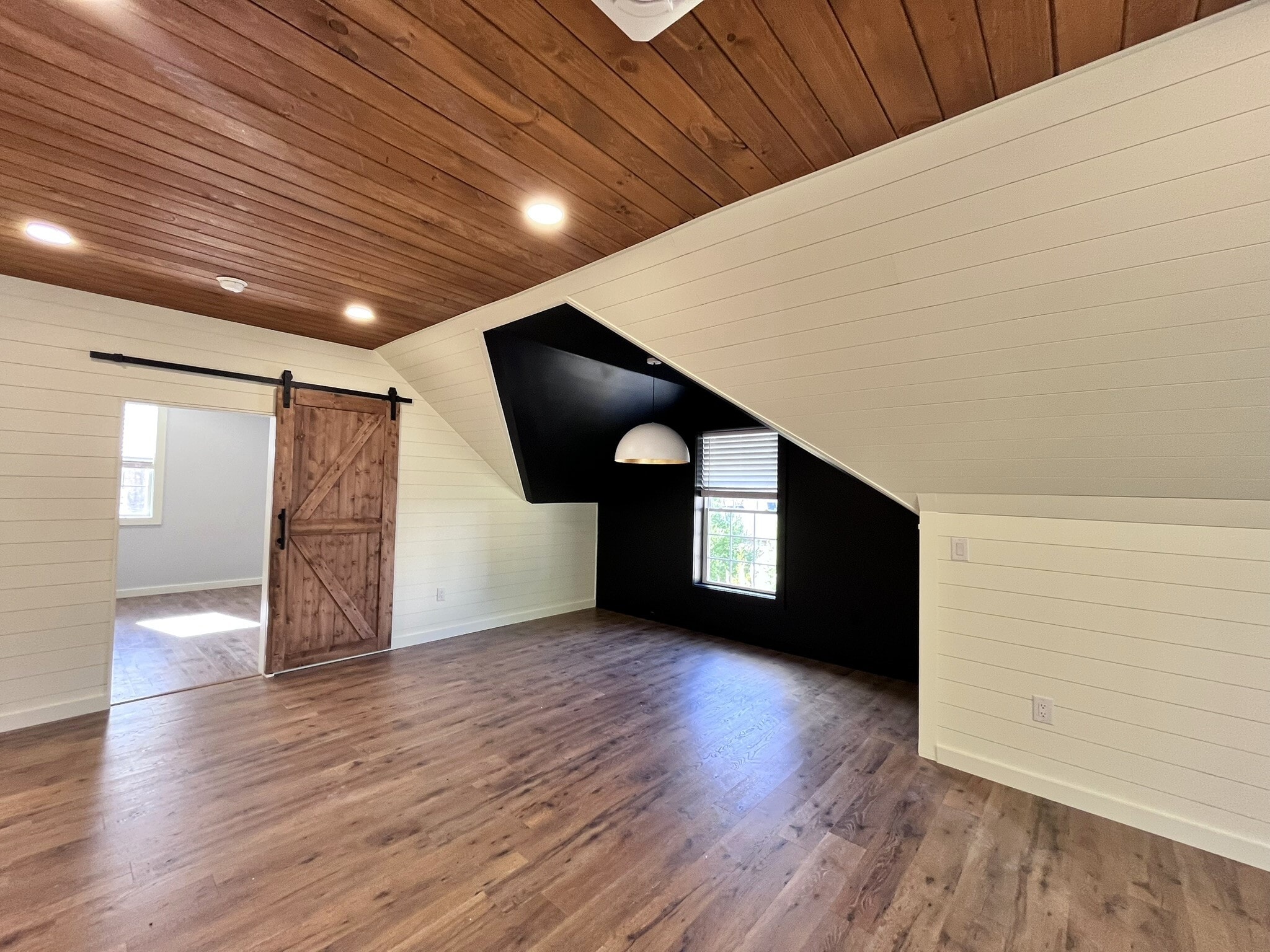 Building Photo - 2614 Boston Post Rd