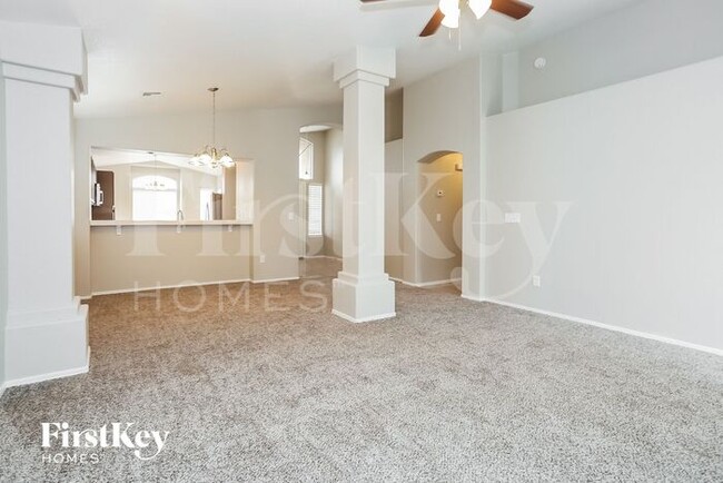 Building Photo - 1516 Ascension