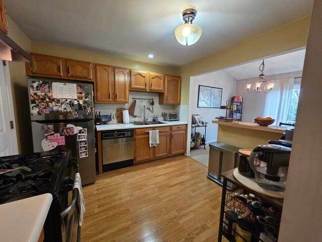 Building Photo - 2791 Green Bridge Ct