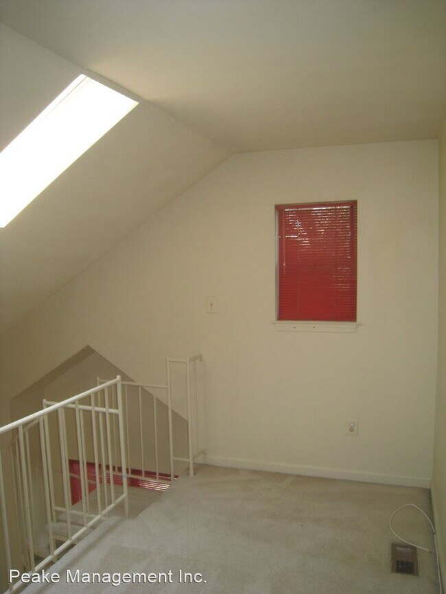 Building Photo - 2 br, 2 bath House - 4527 N. 11th Street