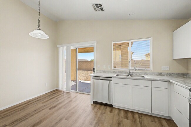 Building Photo - 22285 W La Pasada Blvd