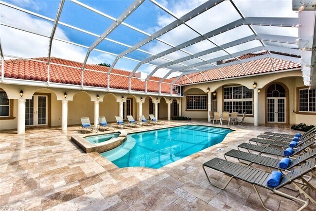 Building Photo - 2225 23rd St SW