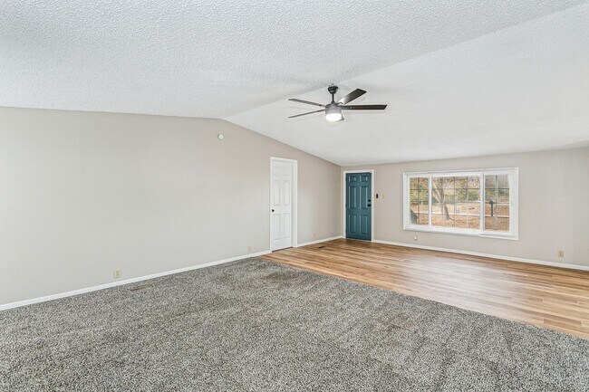 Building Photo - This move-in-ready home truly has it all comfort, function, and thoughtful upgrades throughout!