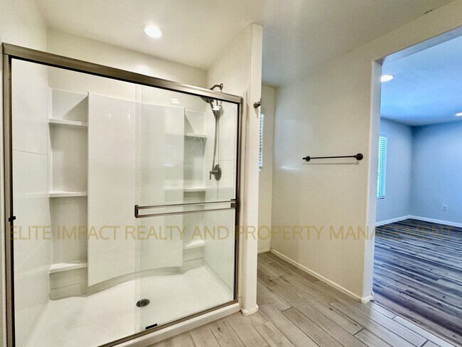 Building Photo - 7201 S Via Gaucho Viejo
