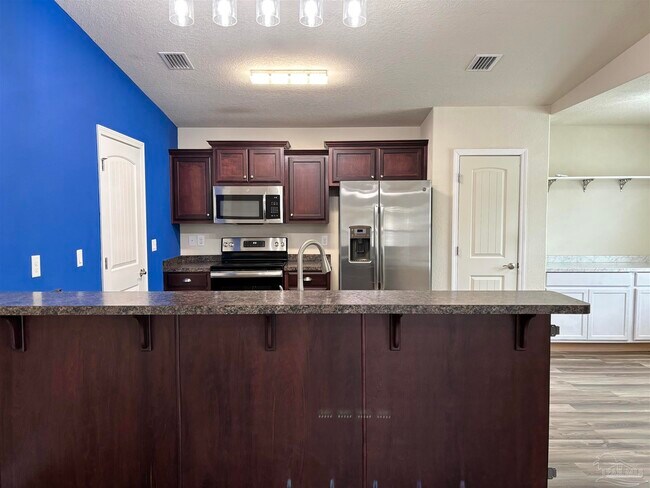 Building Photo - 5143 Carmell Ridge Cir