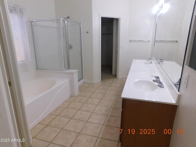 Building Photo - 12810 W Charter Oak Rd