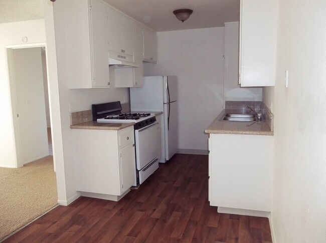 Floorplan - Vista Bella Apartment Homes
