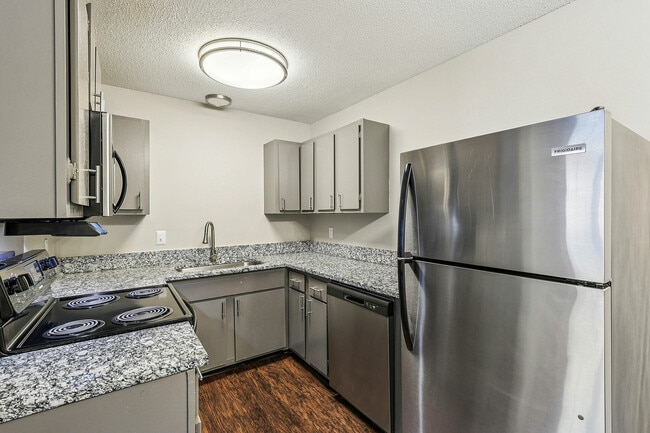 Building Photo - The Ashley