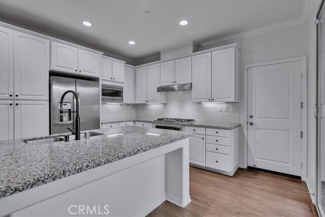 Building Photo - 145 Borrego