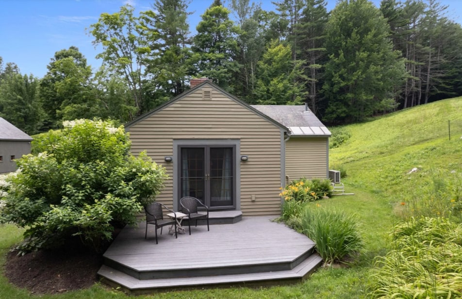 back deck (off bedroom) - 232 Butternut Hill Rd