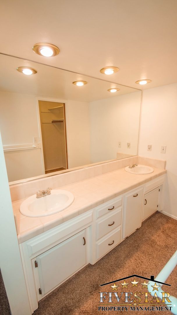 Building Photo - House for Rent on 2446 Hasti Acres Drive