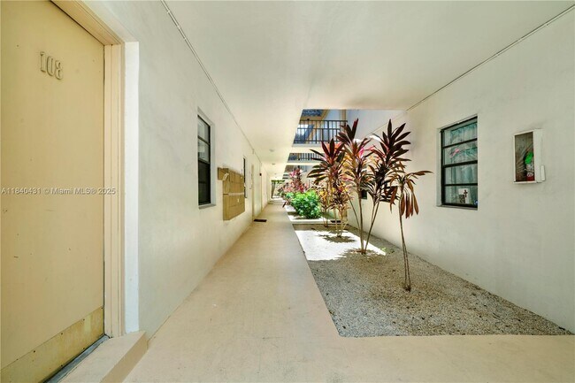 Building Photo - 8287 SW 128th St