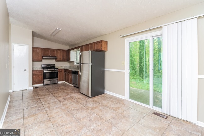 Building Photo - 2434 Wood Meadows Dr