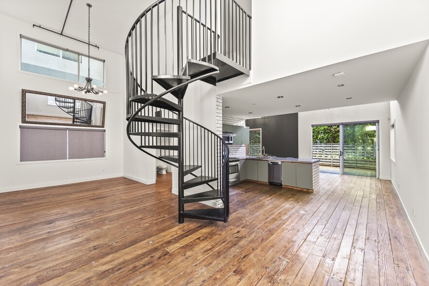 Building Photo - 1700 Sawtelle Blvd
