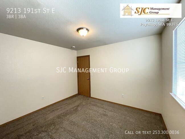 Building Photo - 9213 191st St E