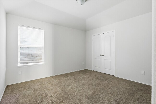 Building Photo - 15917 Tug Ct