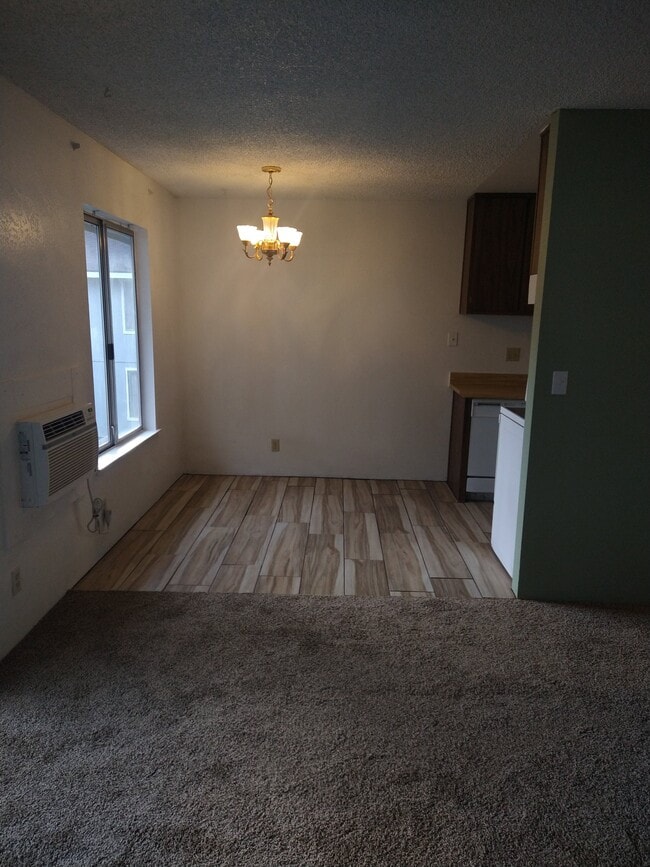 Building Photo - 4604 Neil Rd