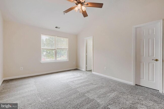 Building Photo - 3971 Red Deer Cir