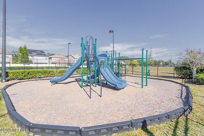 Building Photo - 6285 Wedmore Rd