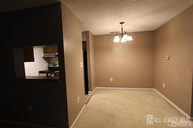 Building Photo - 1508 Ravens Crest Dr
