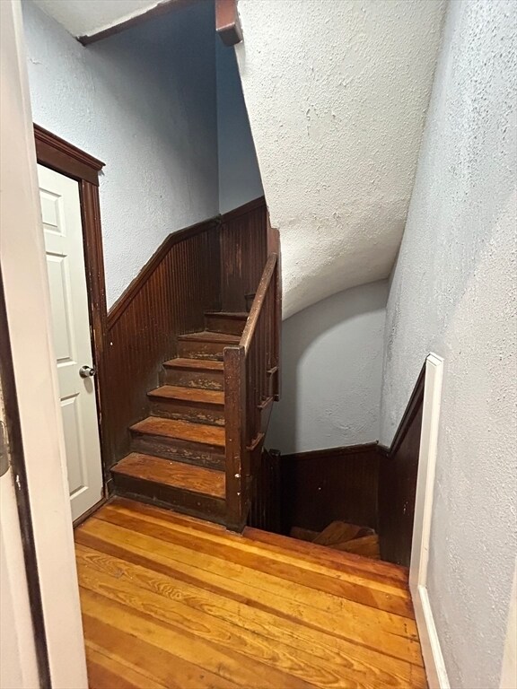 Building Photo - 36 Hosmer St