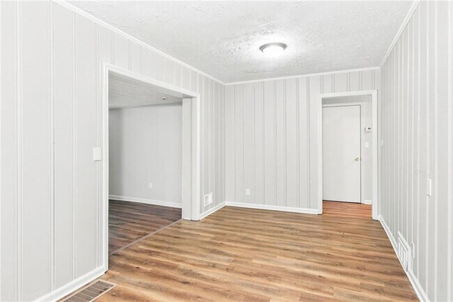 Building Photo - 1598 San Gabriel Ave
