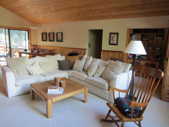 Building Photo - Long Term Lease in Tahoe Donner