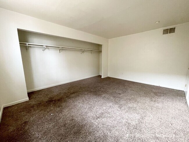 Building Photo - 1309 N 23rd St