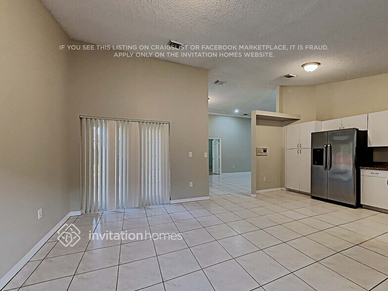 Building Photo - 9155 SW 166th Pl