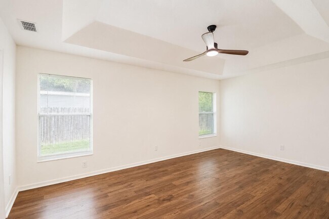 Building Photo - 5373 NW 64 St