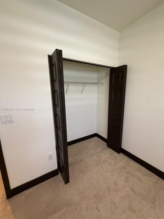 Building Photo - 15677 NW 91st Ct