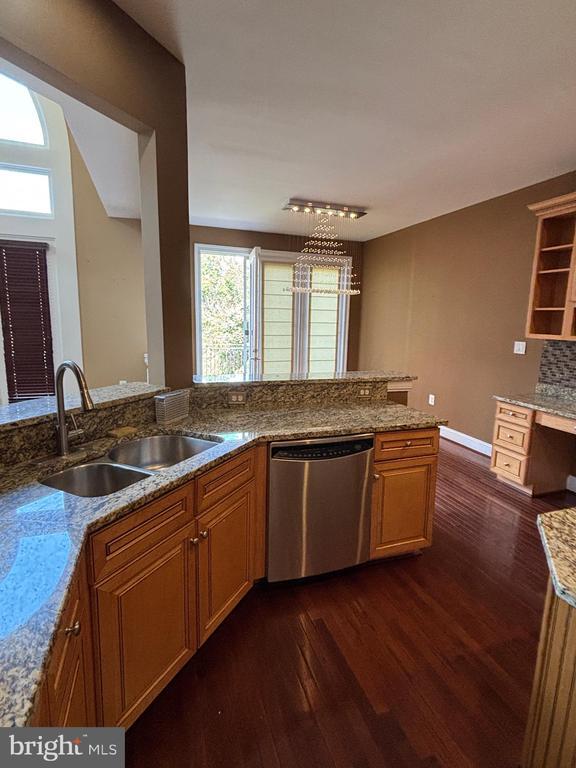 Building Photo - 43702 Burning Sands Terrace