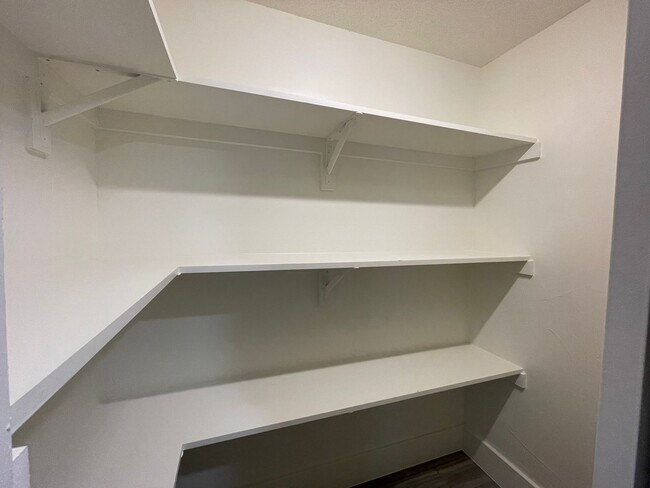 Building Photo - 2875 S Sherman St