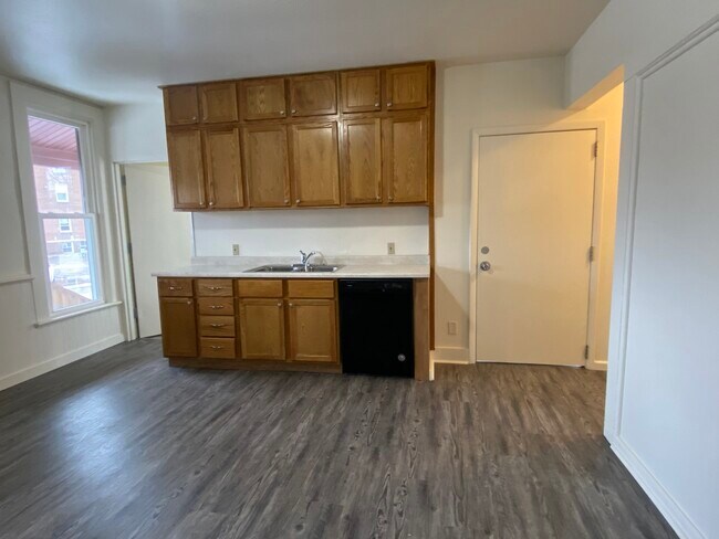 Building Photo - 113 Saint Louis Street, Unit 1