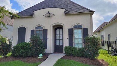 Building Photo - Beautiful 4 bedroom popular Lexington Park