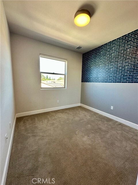 Building Photo - 9804 Jersey Ave