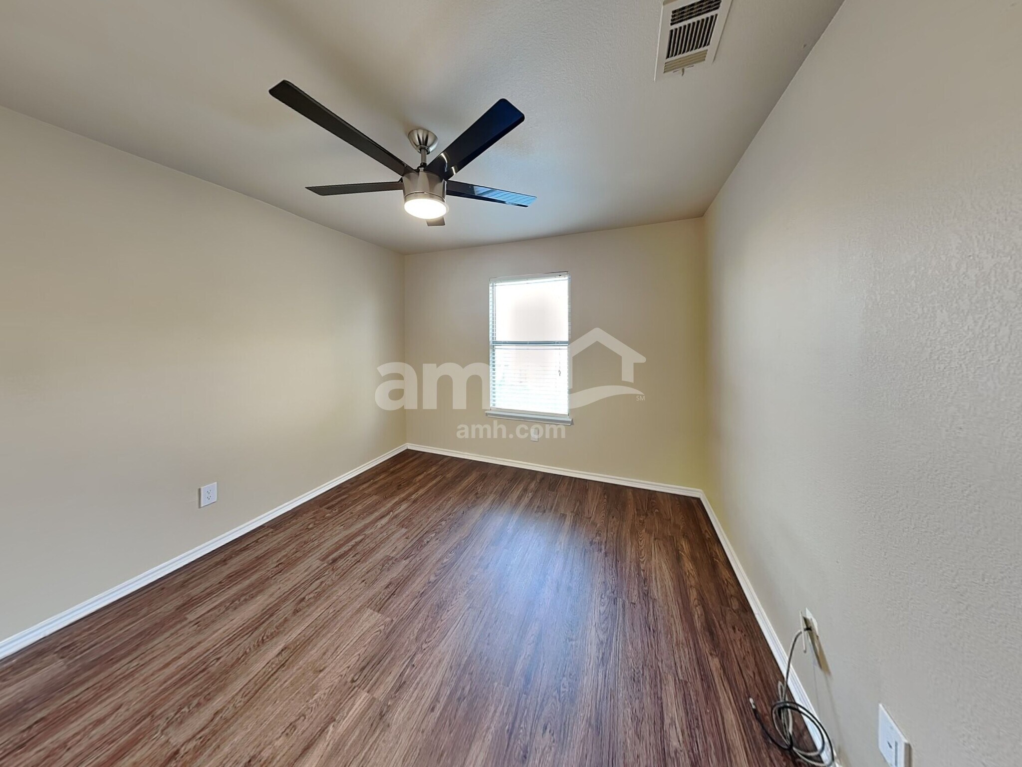 Building Photo - 3917 Cane River Rd