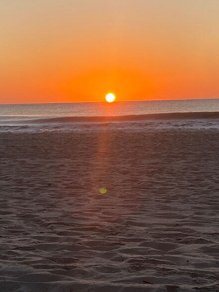 Building Photo - 1200 5th Ave N