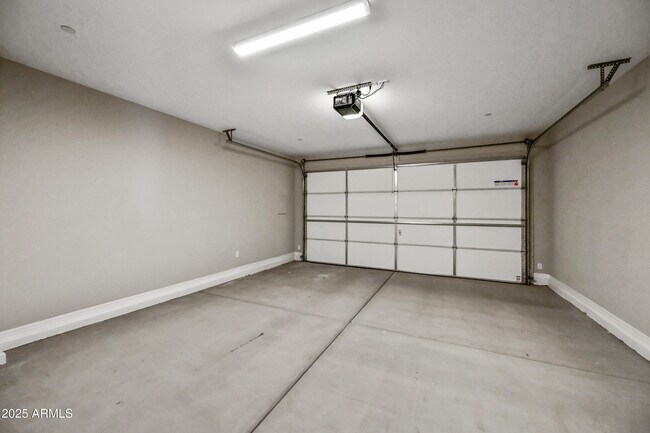 Building Photo - 13479 W Cassia Trail