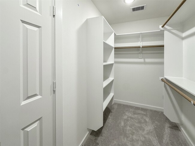 Building Photo - 2710 Discovery Trails Ct