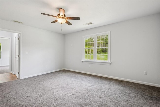 Building Photo - 961 Old Conyers Rd