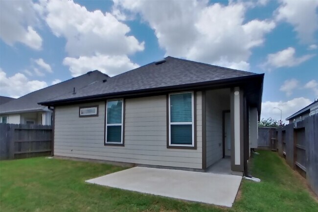 Building Photo - 2334 Bailey Flds Ln