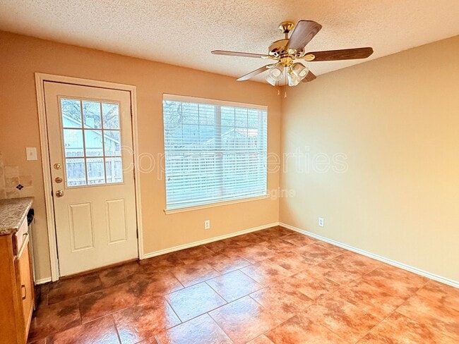 Building Photo - 15022 Polynesian