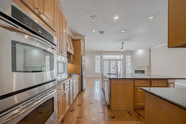 Building Photo - 38 Islewood Blvd