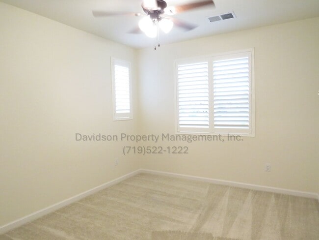 Building Photo - Beautiful Newer Condo in Briargate Area