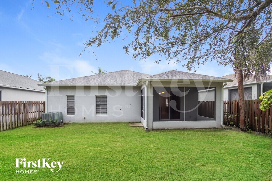 Building Photo - 2298 Maeve Cir