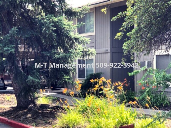 Primary Photo - Mission East Apts 2 br/1 bath ground floor...