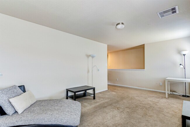 Building Photo - 21219 Fox Hillside Way