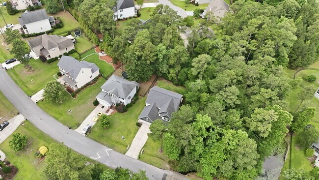 Building Photo - 265 Heather Brook Cir