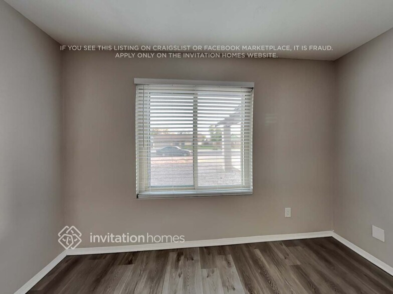 Building Photo - 2232 E Harmony Ave